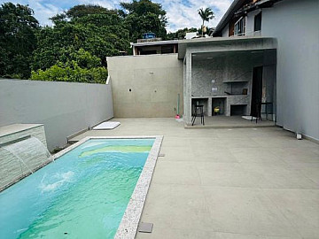 Casa - Venda - São Francisco de Assis - Camboriú - SC