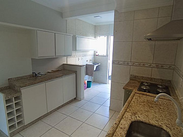 Sobrado Geminado - Venda - Centro - Camboriú - SC